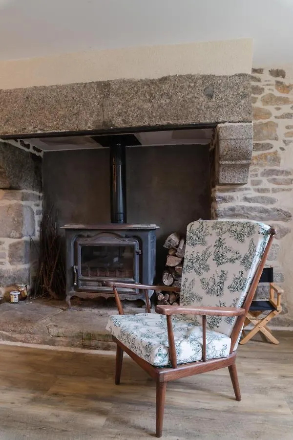 Kerdibis - Charmante Maison Bretonne Proche Mer Lampaul-Ploudalmézeau Semesterbostad