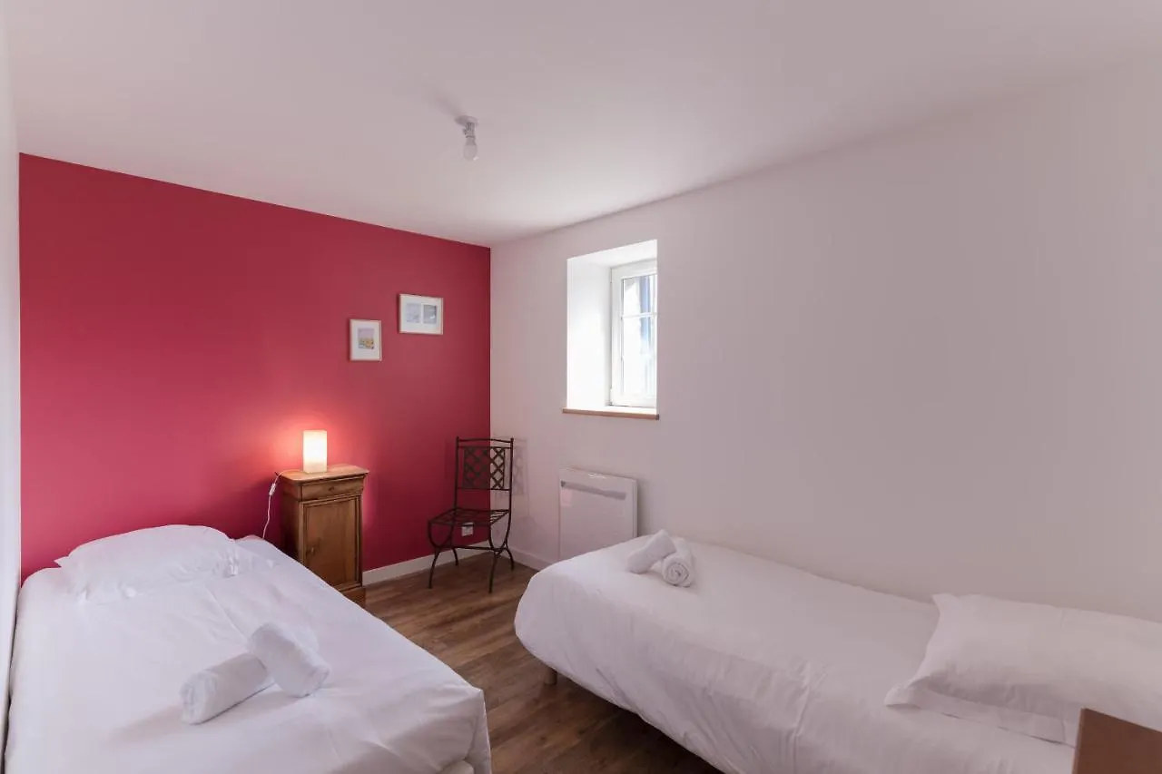 Kerdibis - Charmante Maison Bretonne Proche Mer Lampaul-Ploudalmézeau Semesterbostad